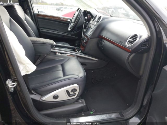 2011 MERCEDES-BENZ GL 450 4JGBF7BE6BA749970 Photo 4