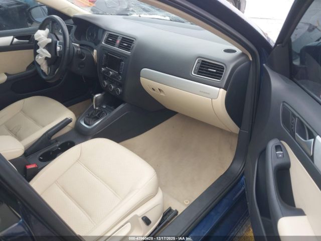 2014 VOLKSWAGEN JETTA HYBRID 3VW637AJ8EM215855 Photo 4