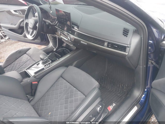 2023 AUDI S4 WAUB4AF49PA073687 Photo 4