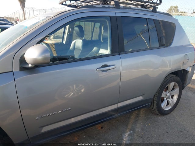 Jeep Compass Latitude 2016 1C4NJCEA0GD620579 Image 14