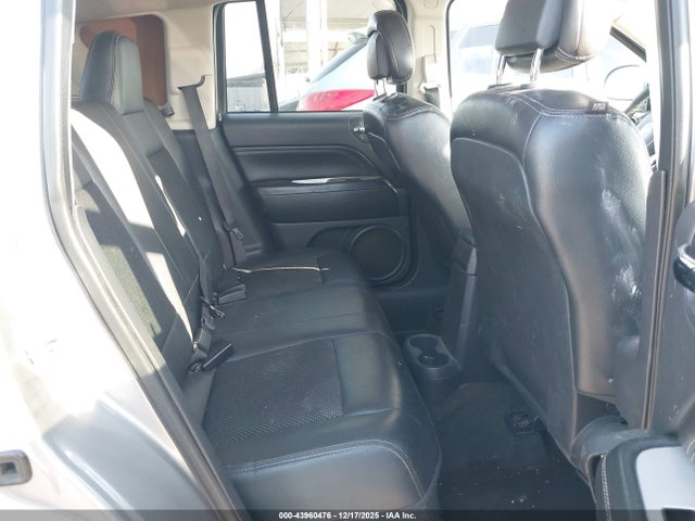 Jeep Compass Latitude 2016 1C4NJCEA0GD620579 Image 8