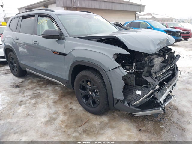 2024 VOLKSWAGEN ATLAS 1V2CR2CA2RC542858