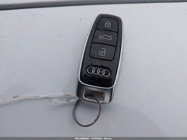 2019 AUDI A7 WAUV2AF23KN019272 Photo 10