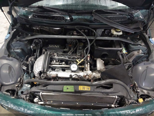 2003 MINI COOPER S WMWRE33403TD59974 Photo 9