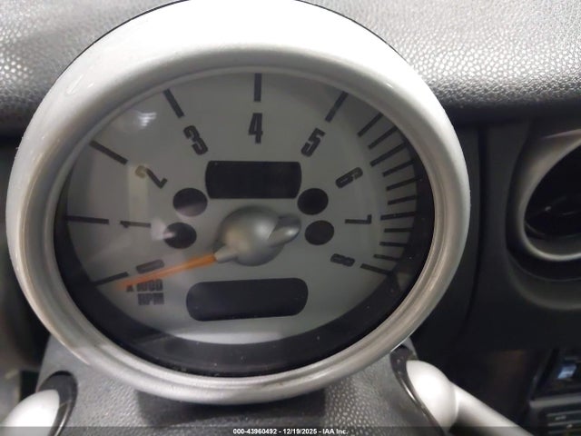 2003 MINI COOPER S WMWRE33403TD59974 Photo 6