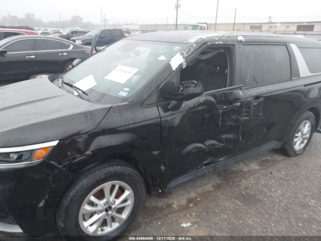 2022 KIA CARNIVAL MPV KNDNB4H33N6180553 Photo 5