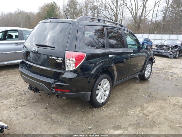 43960510 :رقم المزاد ، JF2SHACC7CH402800 vin ، 2012 Subaru Forester 2.5x Premium مزاد بيع
