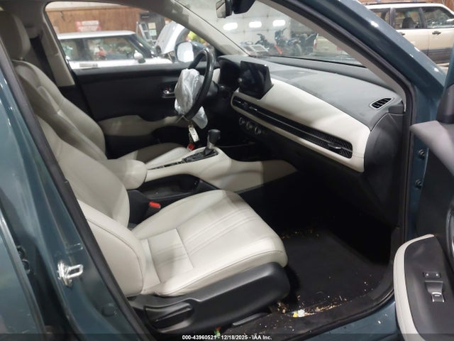 2024 HONDA HR-V 3CZRZ2H76RM706792 Photo 4