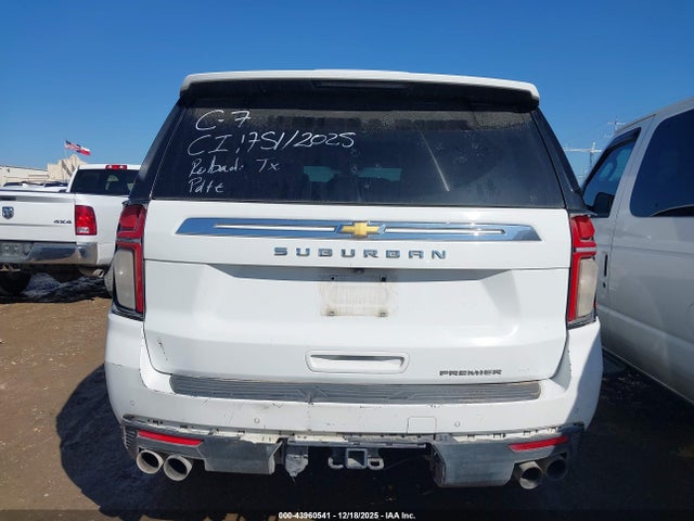1GNSKFKD3NR139152 Chevrolet Suburban 4wd Premier