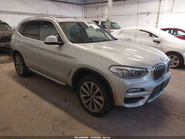 2019 BMW X3 5UXTR9C55KLR04201