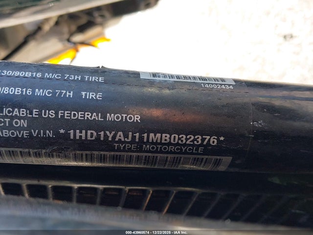 2021 HARLEY-DAVIDSON FLHC 1HD1YAJ11MB032376 Photo 9