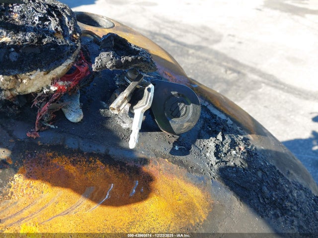 2021 HARLEY-DAVIDSON FLHC 1HD1YAJ11MB032376 Photo 10