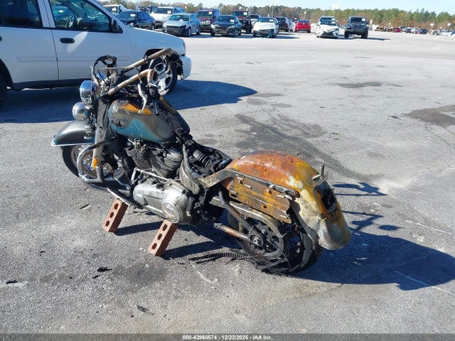 2021 HARLEY-DAVIDSON FLHC 1HD1YAJ11MB032376 Photo 2