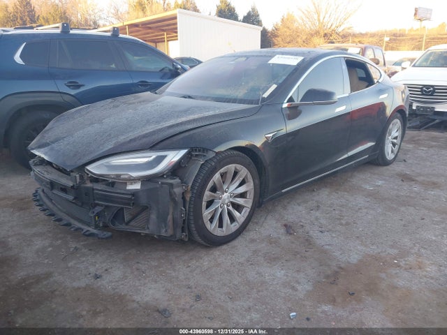2016 TESLA MODEL S 5YJSA1E29GF175798 Photo 1