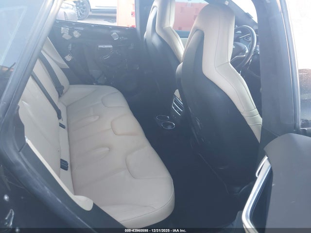 2016 TESLA MODEL S 5YJSA1E29GF175798 Photo 7