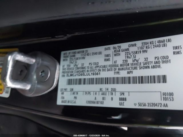 2020 LINCOLN CORSAIR 5LMCJ1D95LUL19361 Photo 8