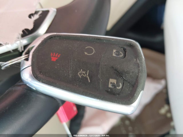 2017 CADILLAC XT5 1GYKNARS4HZ189788 Photo 10