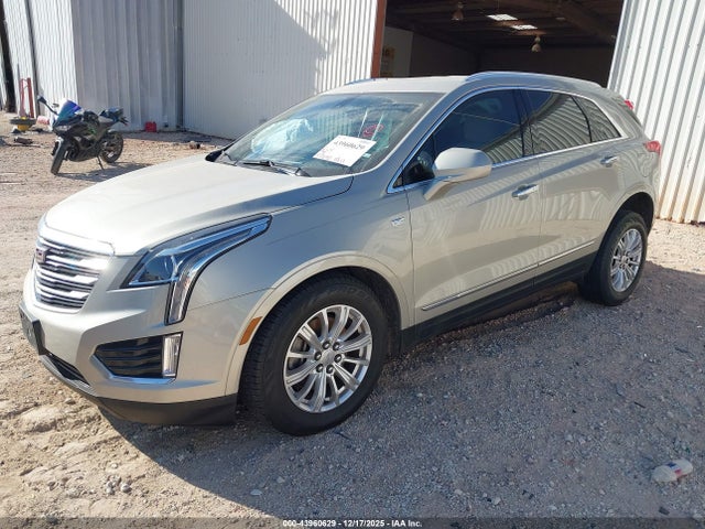 2017 CADILLAC XT5 1GYKNARS4HZ189788 Photo 1