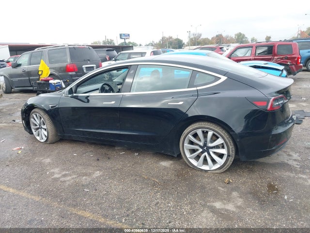 Tesla Model 3 Long Range/performance 2018 5YJ3E1EB7JF178537 Image 14