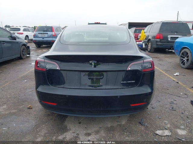 Tesla Model 3 Long Range/performance 2018 5YJ3E1EB7JF178537 Image 16