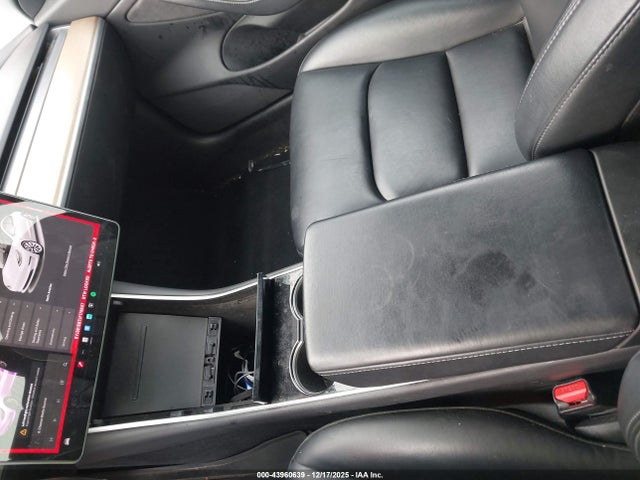 Tesla Model 3 Long Range/performance 2018 5YJ3E1EB7JF178537 Image 21