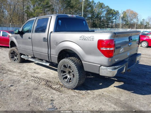 2011 FORD F-150 1FTFW1CT1BFA59921 Photo 2