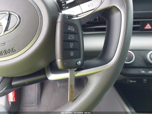 2021 Hyundai Elantra Se მანქანა იყიდება აუქციონზე, vin: KMHLL4AG5MU198317, აუქციონის ნომერი: 43960681