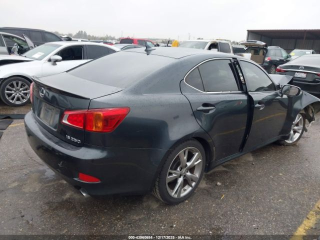 2009 LEXUS IS 250 JTHBK262792086981 Photo 3