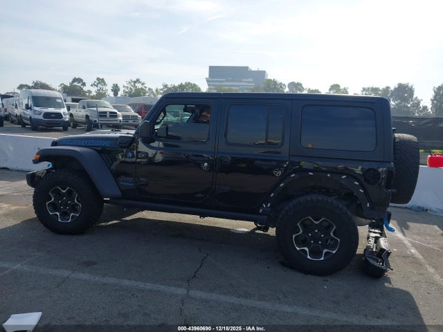 Продаж на аукціоні авто 2022 Jeep Wrangler 4xe Unlimited Rubicon 4x4, vin: 1C4JJXR62NW101689, номер лоту: 43960690