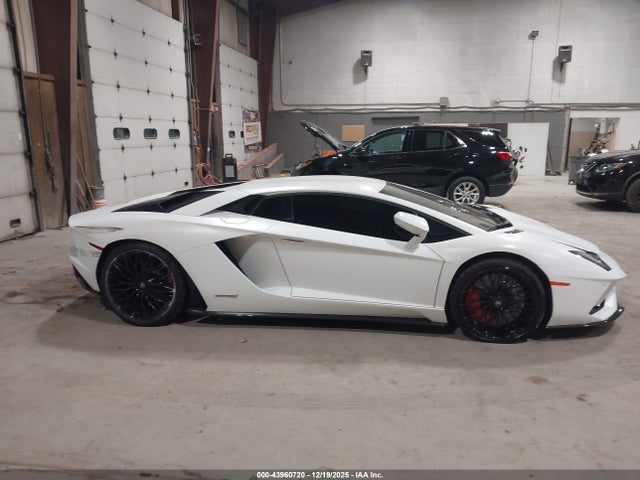 ZHWUG4ZD4HLA06463 Lamborghini Aventador Lp750-4 Superveloce
