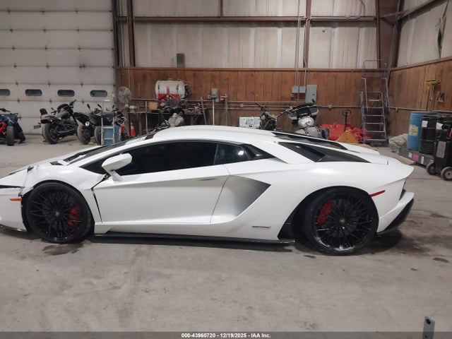 ZHWUG4ZD4HLA06463 Lamborghini Aventador Lp750-4 Superveloce