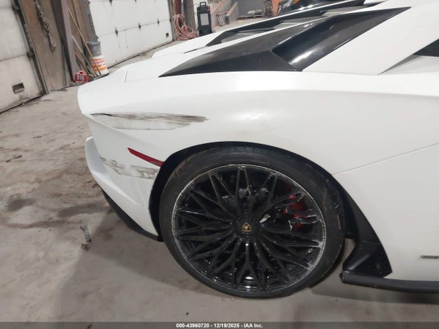ZHWUG4ZD4HLA06463 Lamborghini Aventador Lp750-4 Superveloce
