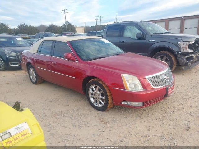 2011 CADILLAC DTS 1G6KD5E62BU103684 Photo 0
