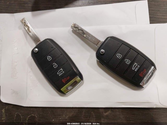 5XXGT4L39JG238741 KIA Optima Lx
