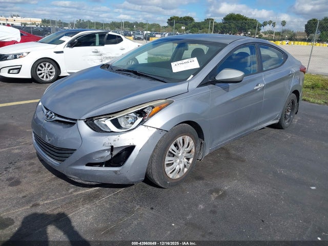 2016 HYUNDAI ELANTRA 5NPDH4AE5GH670166 Photo 1