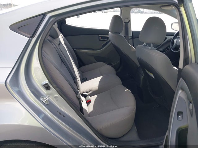 2016 HYUNDAI ELANTRA 5NPDH4AE5GH670166 Photo 7