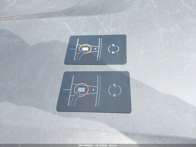 2023 TESLA MODEL X 7SAXCDE52PF370365 Photo 10