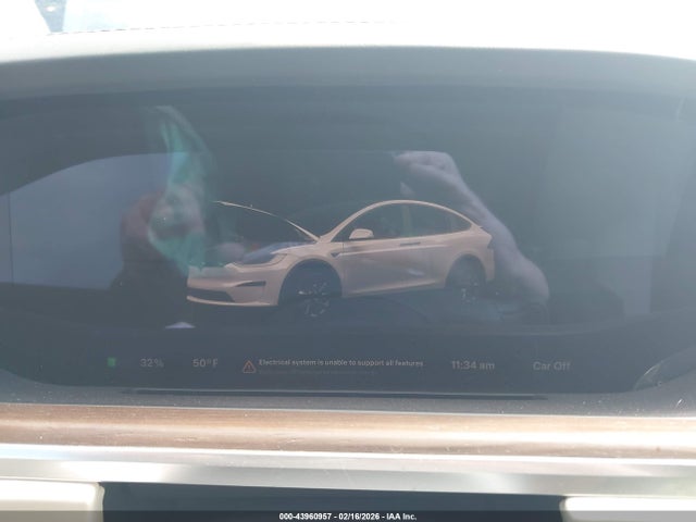 2023 TESLA MODEL X 7SAXCDE52PF370365 Photo 6