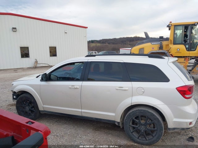 43961057 :رقم المزاد ، 3C4PDCBB1JT172531 vin ، 2018 Dodge Journey Sxt مزاد بيع