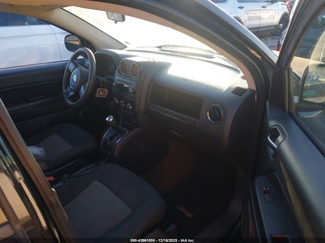 2013 JEEP COMPASS 1C4NJCBA2DD246492 Photo 4