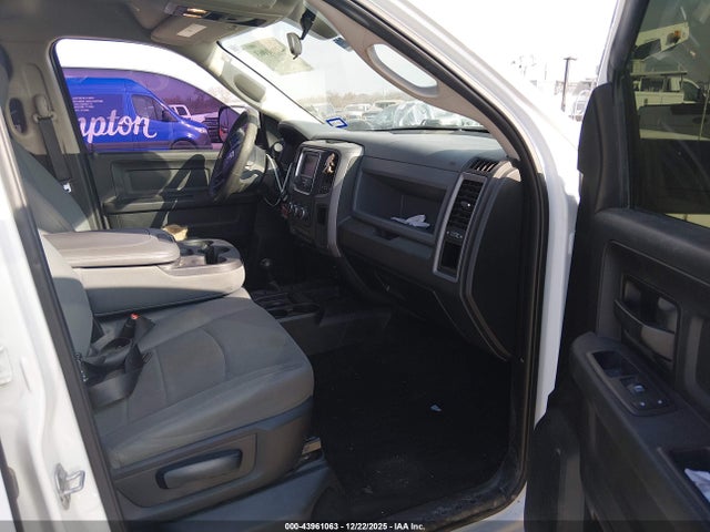 Продаж на аукціоні авто 2018 Ram 2500 Tradesman  4x4 6'4 Box, vin: 3C6UR5CL5JG348262, номер лоту: 43961063