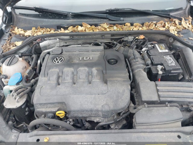 43961070 :رقم المزاد ، 3VWLA7AJXFM206276 vin ، 2015 Volkswagen Jetta 2.0l Tdi Se مزاد بيع