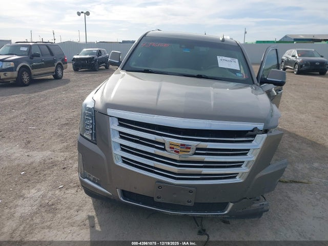 2019 CADILLAC ESCALADE ESV 1GYS4KKJ2KR144768 Photo 9