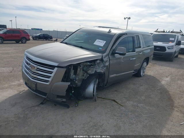 2019 CADILLAC ESCALADE ESV 1GYS4KKJ2KR144768 Photo 1