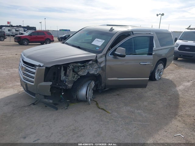 2019 CADILLAC ESCALADE ESV 1GYS4KKJ2KR144768 Photo 5