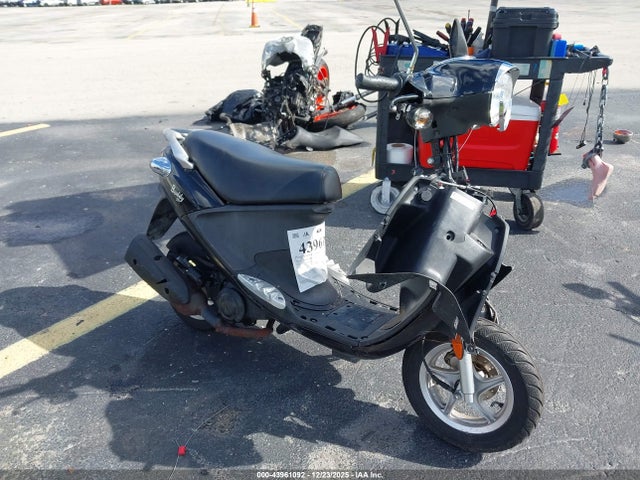 Genuine Scooter Co. Buddy 50 2023 RFVPAP5A9P1134134 main image