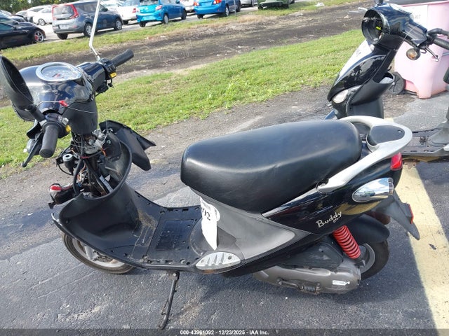 Genuine Scooter Co. Buddy 50 2023 RFVPAP5A9P1134134 Image 13