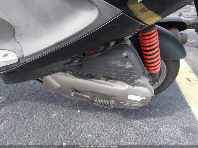 Genuine Scooter Co. Buddy 50 2023 RFVPAP5A9P1134134 Image 9