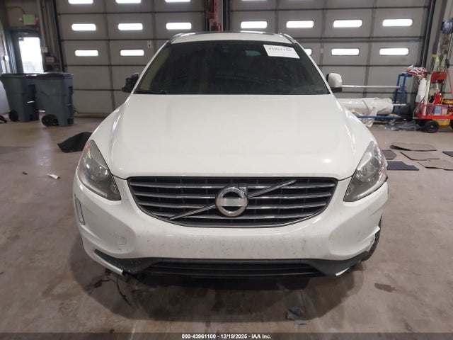 YV4902DZ3E2530032 Volvo Xc60 T6 R-design