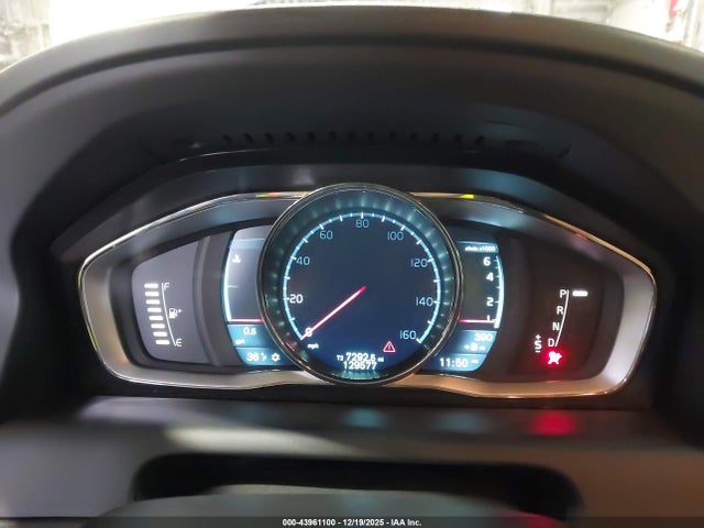 YV4902DZ3E2530032 Volvo Xc60 T6 R-design